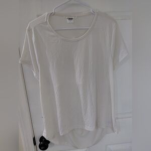 Athleta  Women's Size XL Cream Short Sleeve Tee